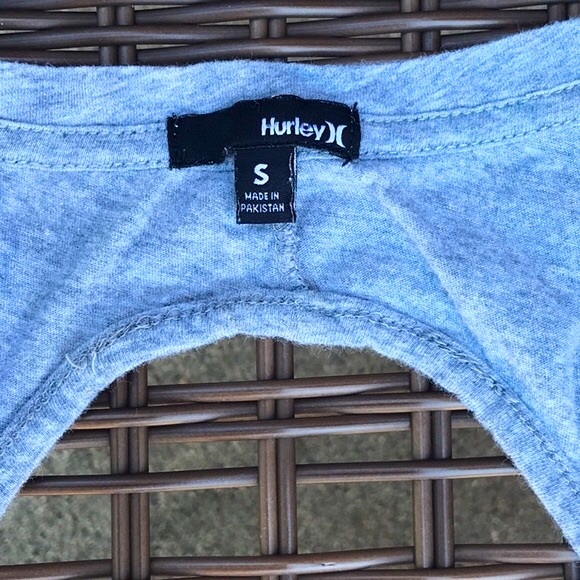 Hurley Cut Out Back T-Shirt - Picture 7 of 11